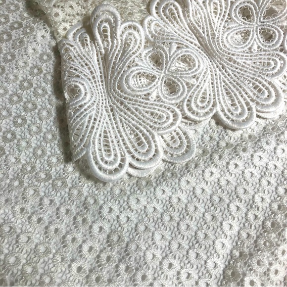 EUC! Alfani White Lace Top Size 2X - Picture 8 of 10